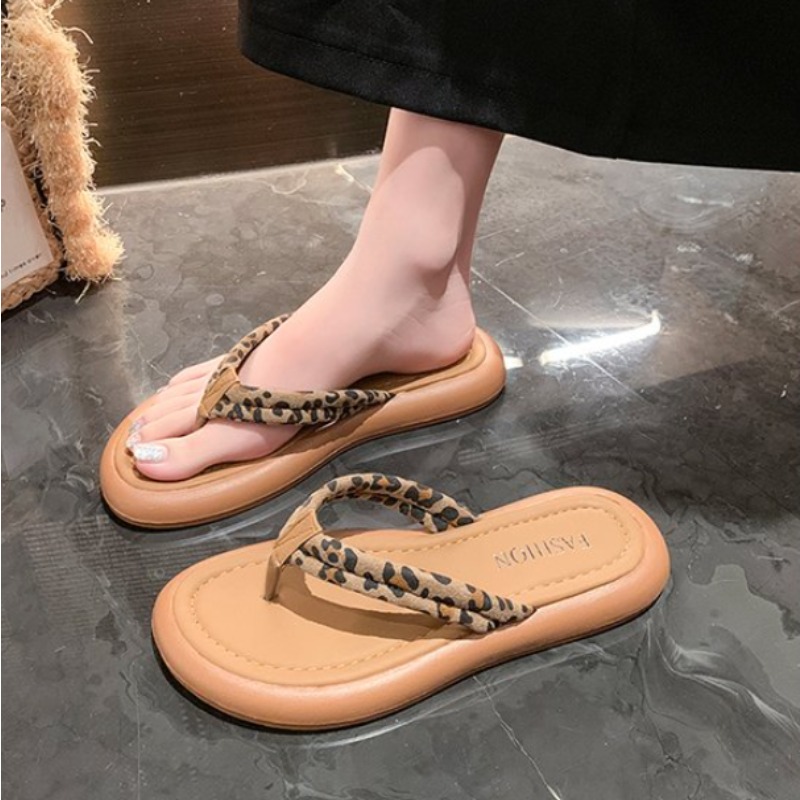 Street Fashion High End - Sandal Jepit Bermerek untuk Wanita Sandal