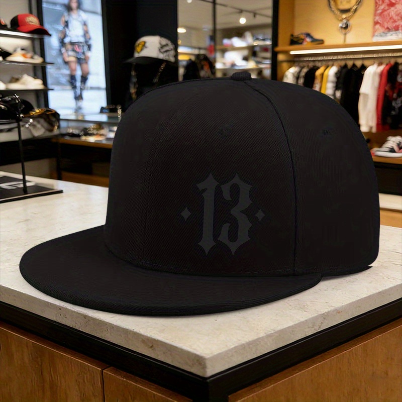 Street Fashion Essentials - Topi Hip-Hop Pria Bermotif '13' untuk